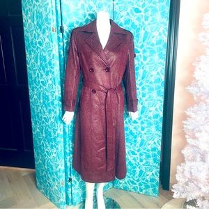 Plum Pinkish Purple Iridescent Long winter/fall coat. Trench Peacoat 14/16